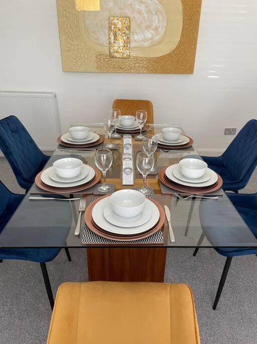 Fantastic Home In Brightons, Falkirk. Polmont المظهر الخارجي الصورة
